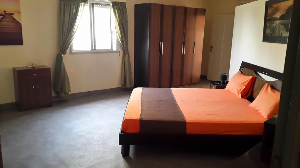 Maison D'Hotes Opanoramic Dakar Bilik gambar